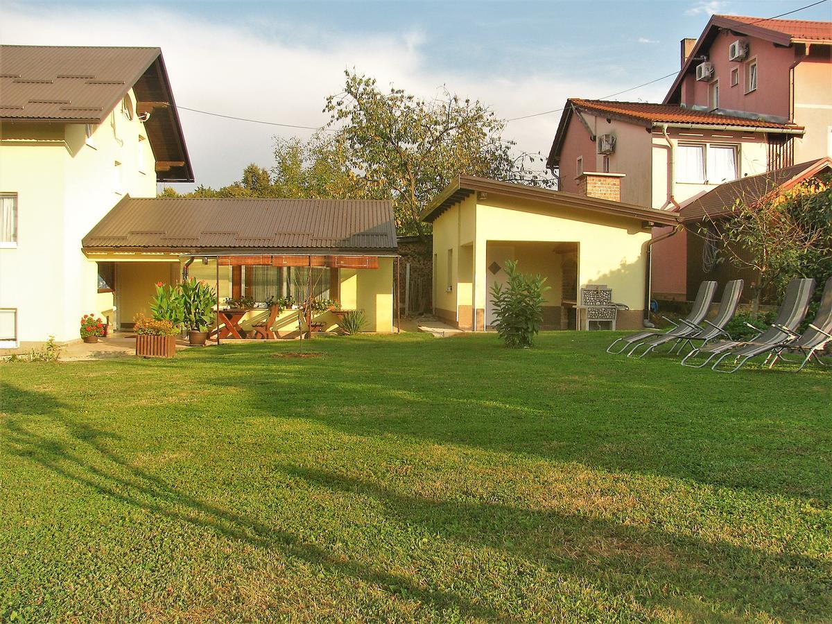 Hotel House Sekulic à Grabovac  Extérieur photo